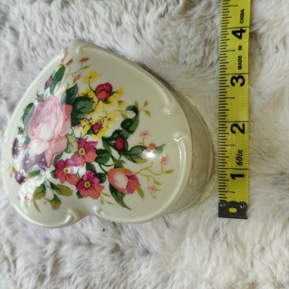 Musical Heart Trinket Jewelry Music Porcelain Floral Box - Picture 9 of 14